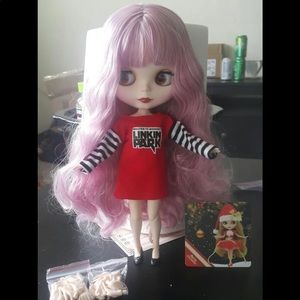 Blythe doll